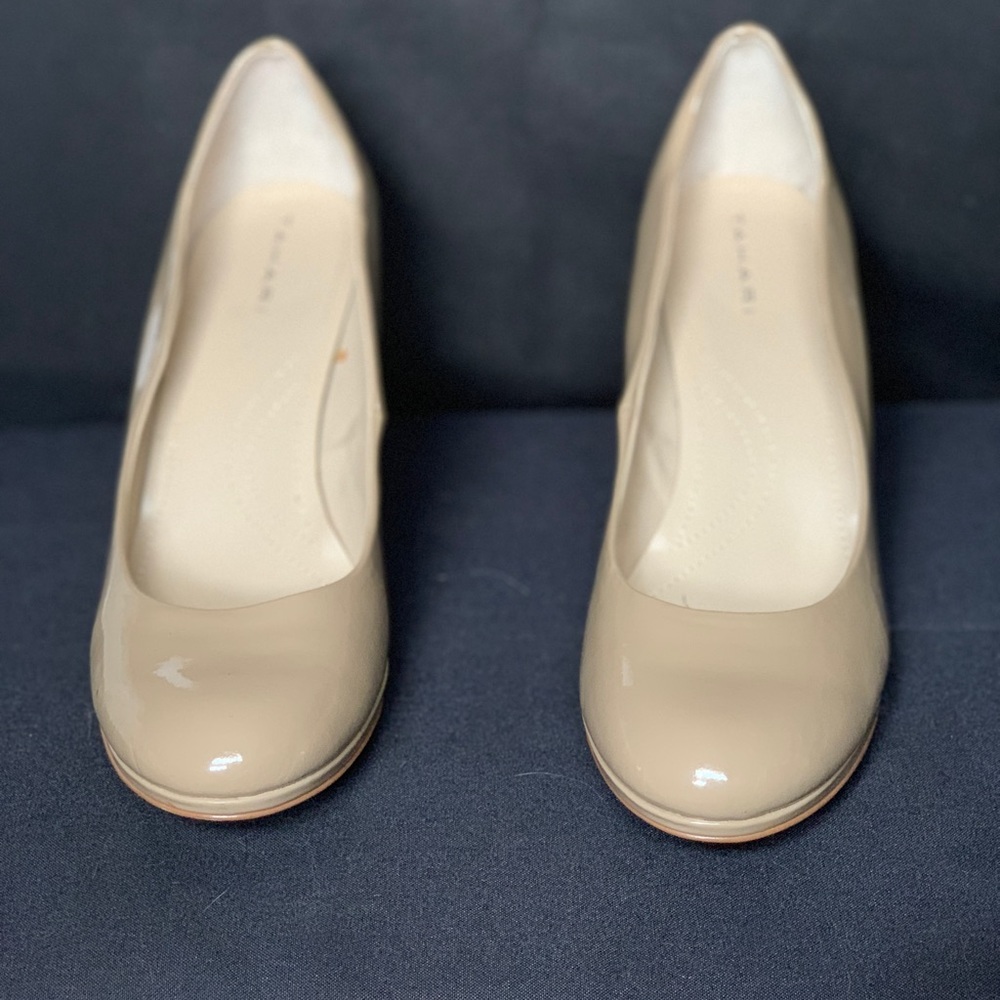 Nude patent leather heels